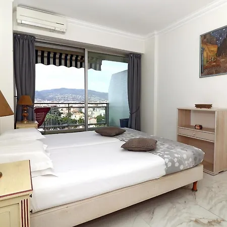 Apartment Chateau De La Cannes